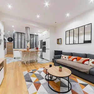 Lumineux Vaugirard A 15 - 2p - Flat-guest , Paris France